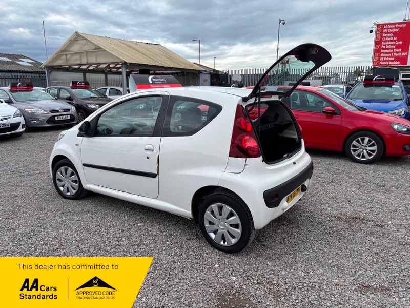 Used Peugeot 107 2014 for sale - 76346128: Photo 5