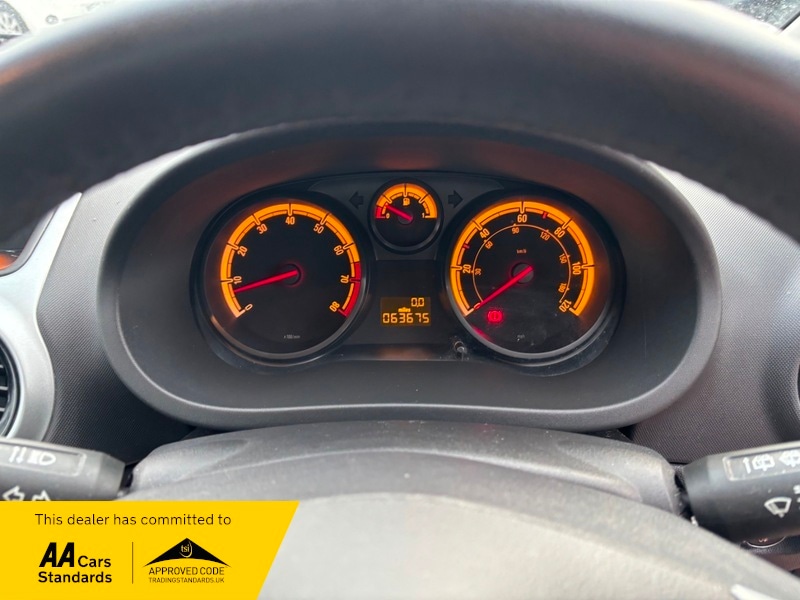 Used Vauxhall Corsa 2012 for sale - 77201009: Photo 12
