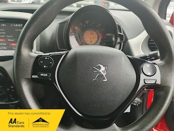 Used Peugeot 108 2017 for sale - 79709936: Photo