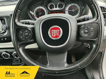Used Fiat 500L 2015 for sale - 79739126: Photo