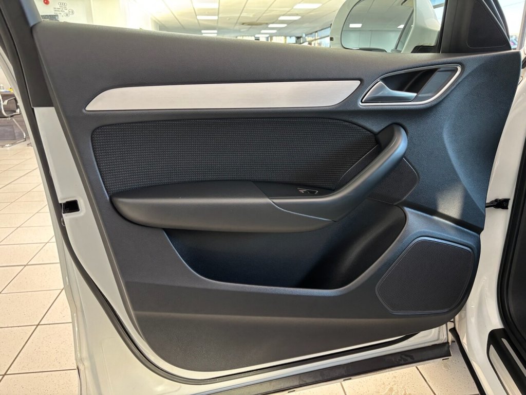 Used Audi Q3 2017 for sale - 77089345: Photo 31