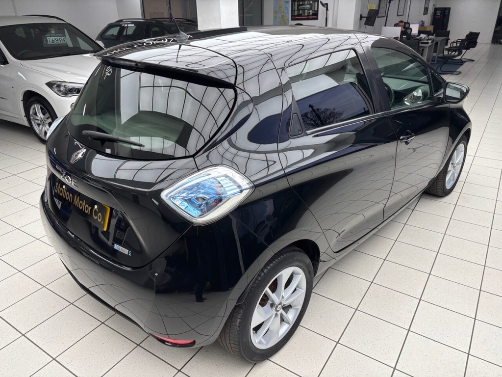 Used Renault Zoe 2019 for sale - 77642880: Photo 21