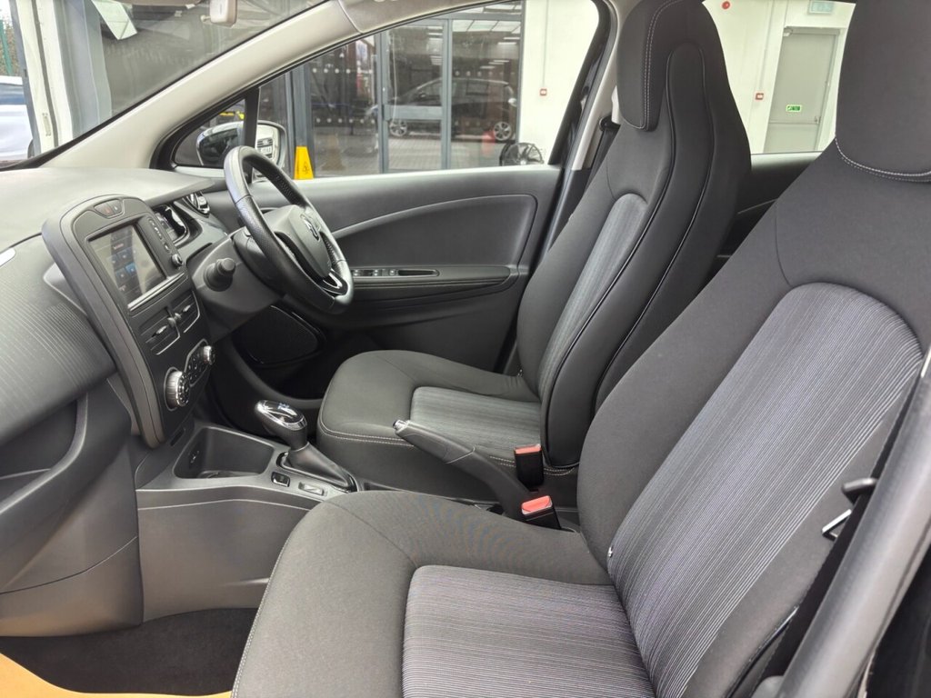 Used Renault Zoe 2019 for sale - 77642880: Photo 39