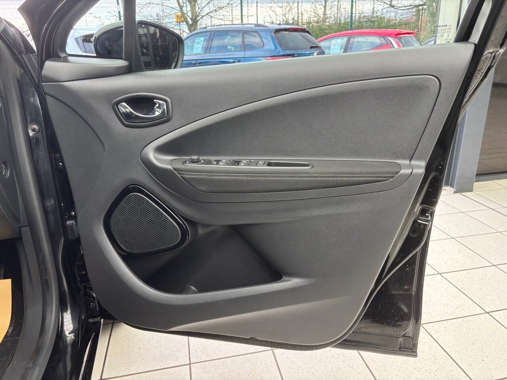 Used Renault Zoe 2019 for sale - 77642880: Photo 43