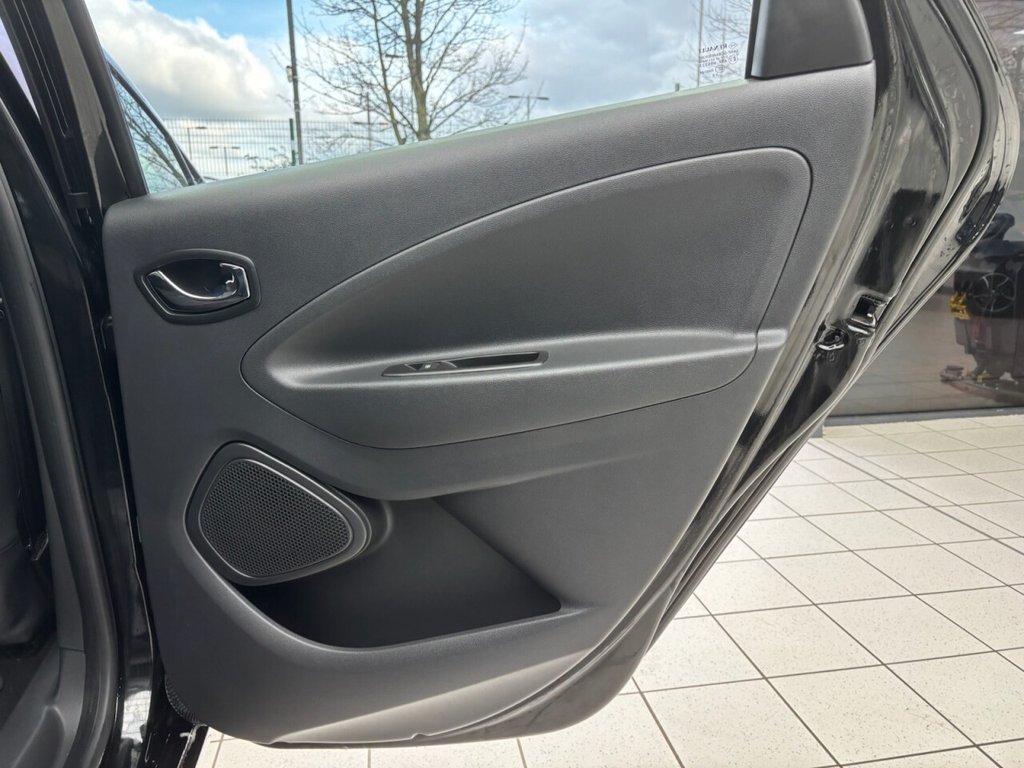 Used Renault Zoe 2019 for sale - 77642880: Photo 46