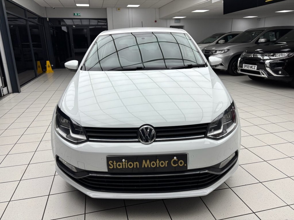 Used Volkswagen Polo 2016 for sale - 77384332: Photo 4