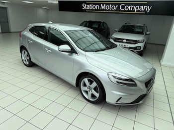 Used Volvo V40 2017 for sale - 78256826: Photo