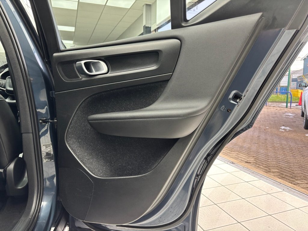 Used Volvo XC40 2019 for sale - 77121882: Photo 41