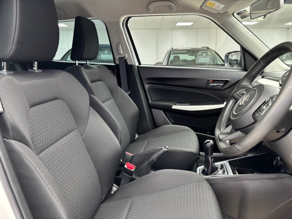 Used Suzuki Swift 2023 for sale - 76730197: Photo 3