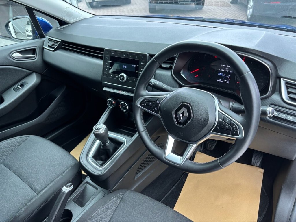 Used Renault Clio 2020 for sale - 77680541: Photo 36