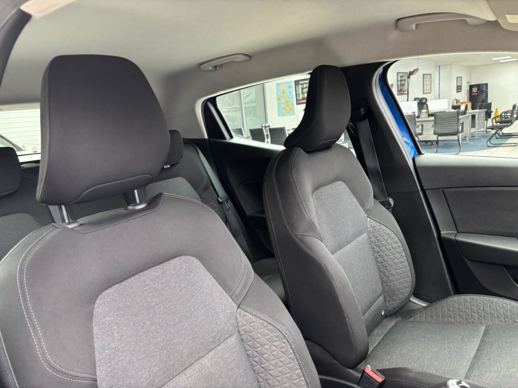 Used Renault Clio 2020 for sale - 77680541: Photo 38