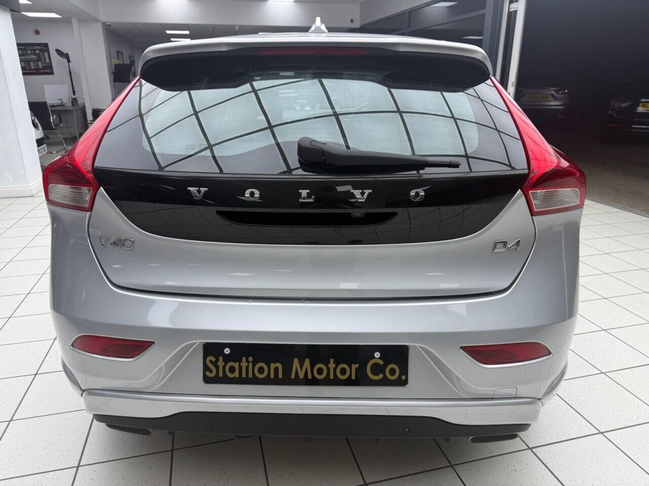 Used Volvo V40 2015 for sale - 76613166: Photo 13