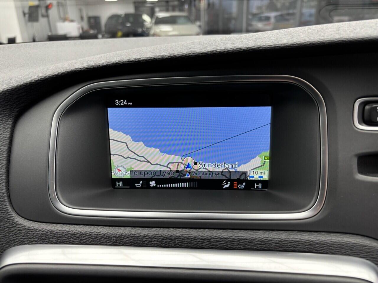 Used Volvo V40 2015 for sale - 76613166: Photo 26