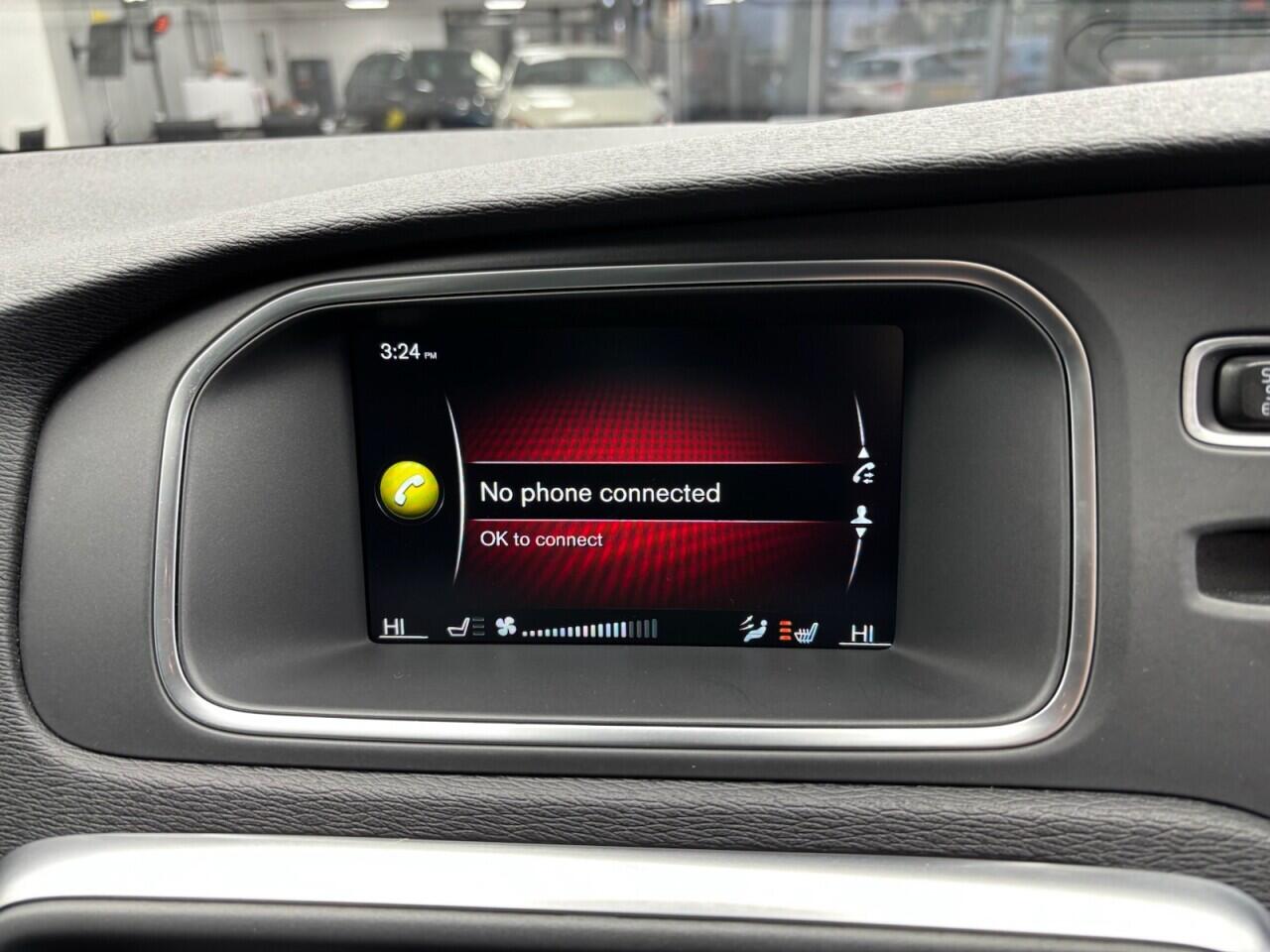 Used Volvo V40 2015 for sale - 76613166: Photo 27