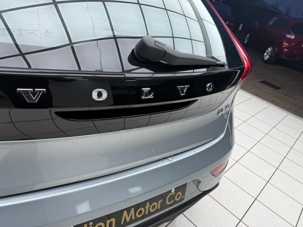 Used Volvo V40 2017 for sale - 77276023: Photo 12