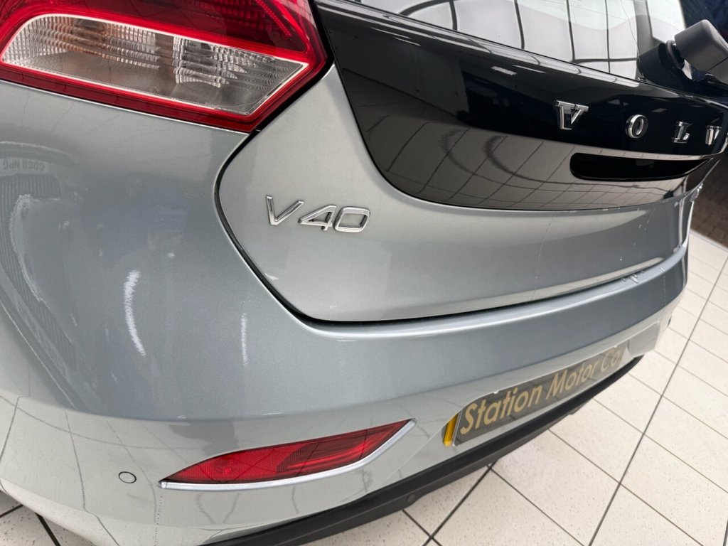Used Volvo V40 2017 for sale - 77276023: Photo 14