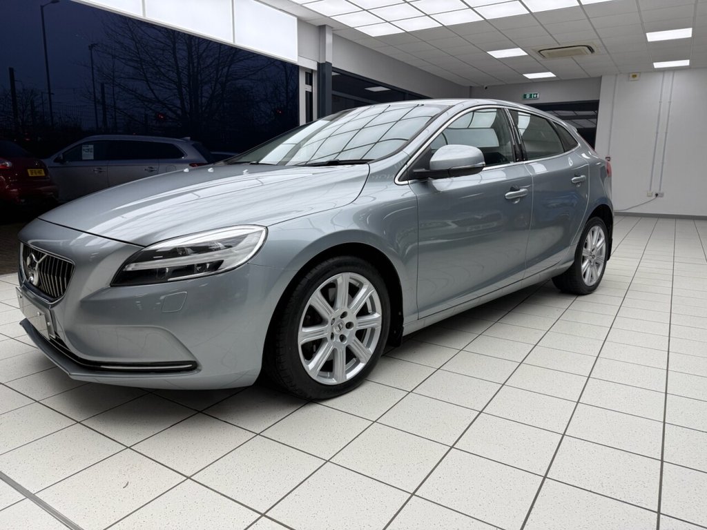 Used Volvo V40 2017 for sale - 77276023: Photo 20
