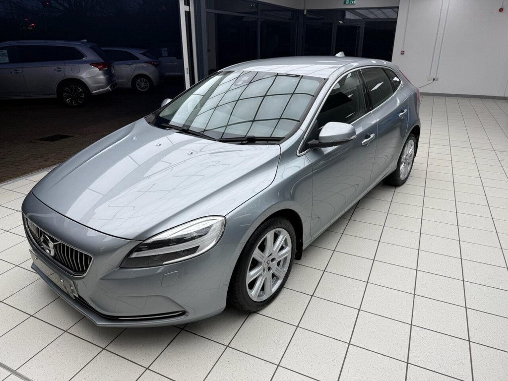Used Volvo V40 2017 for sale - 77276023: Photo 21