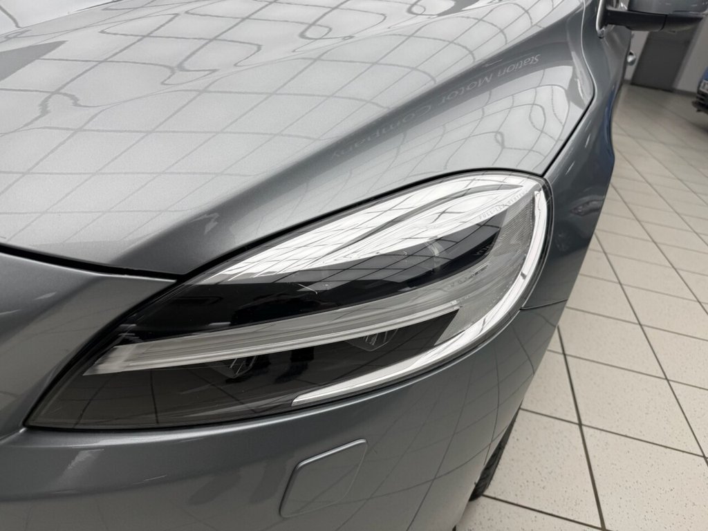 Used Volvo V40 2017 for sale - 77276023: Photo 25