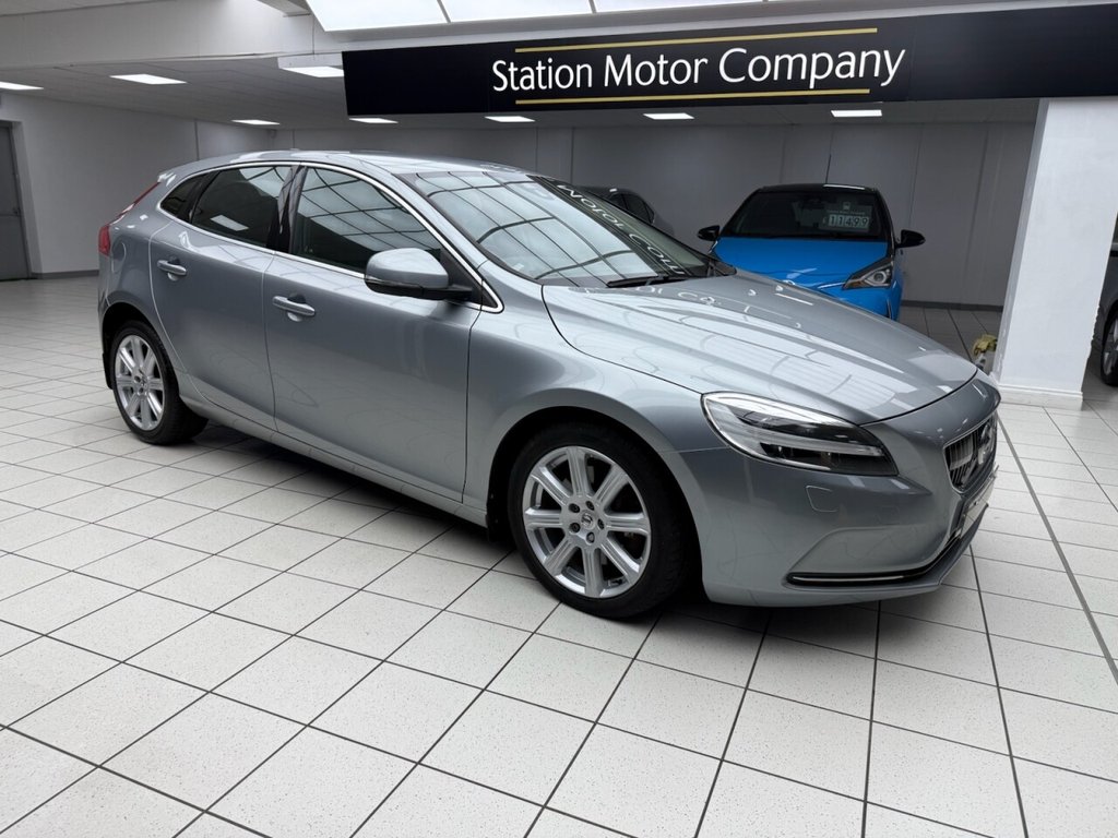 Used Volvo V40 2017 for sale - 77276023: Photo 3
