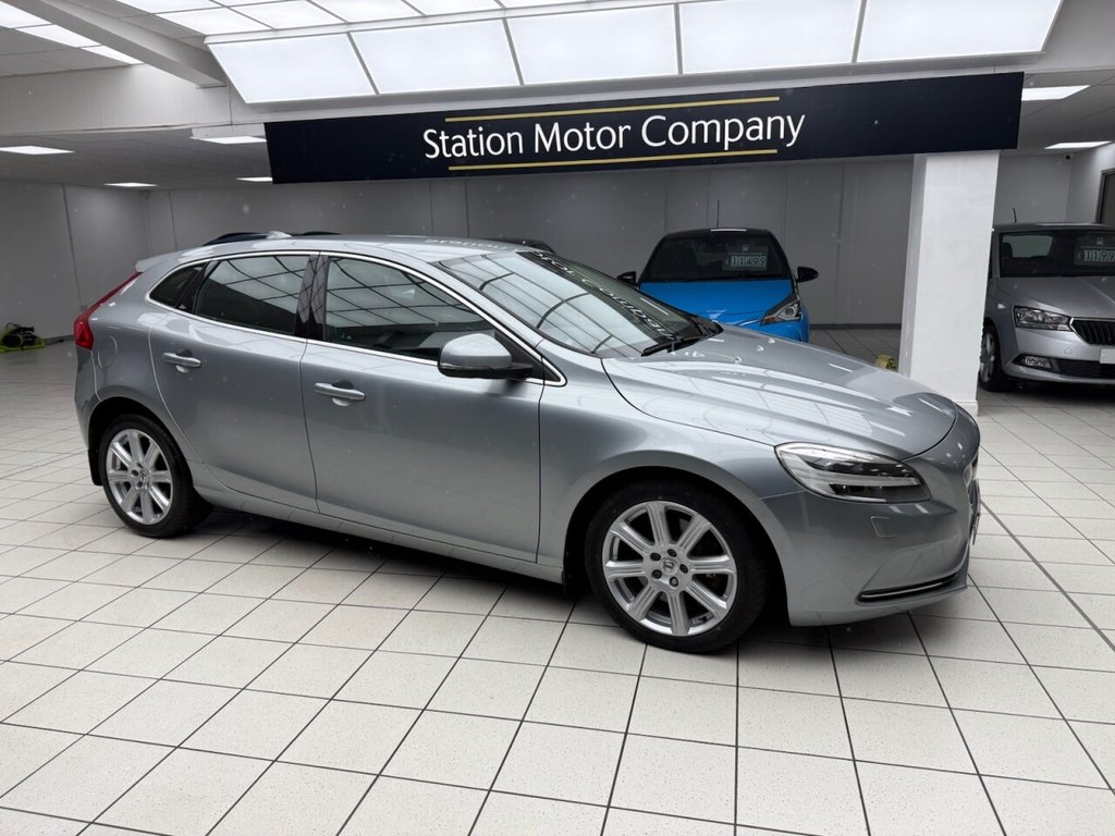 Used Volvo V40 2017 for sale - 77276023: Photo 5