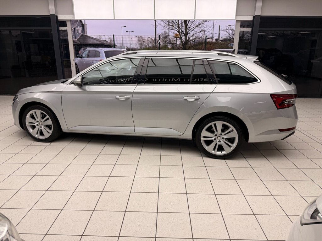 Used Skoda Superb 2019 for sale - 76962417: Photo 2
