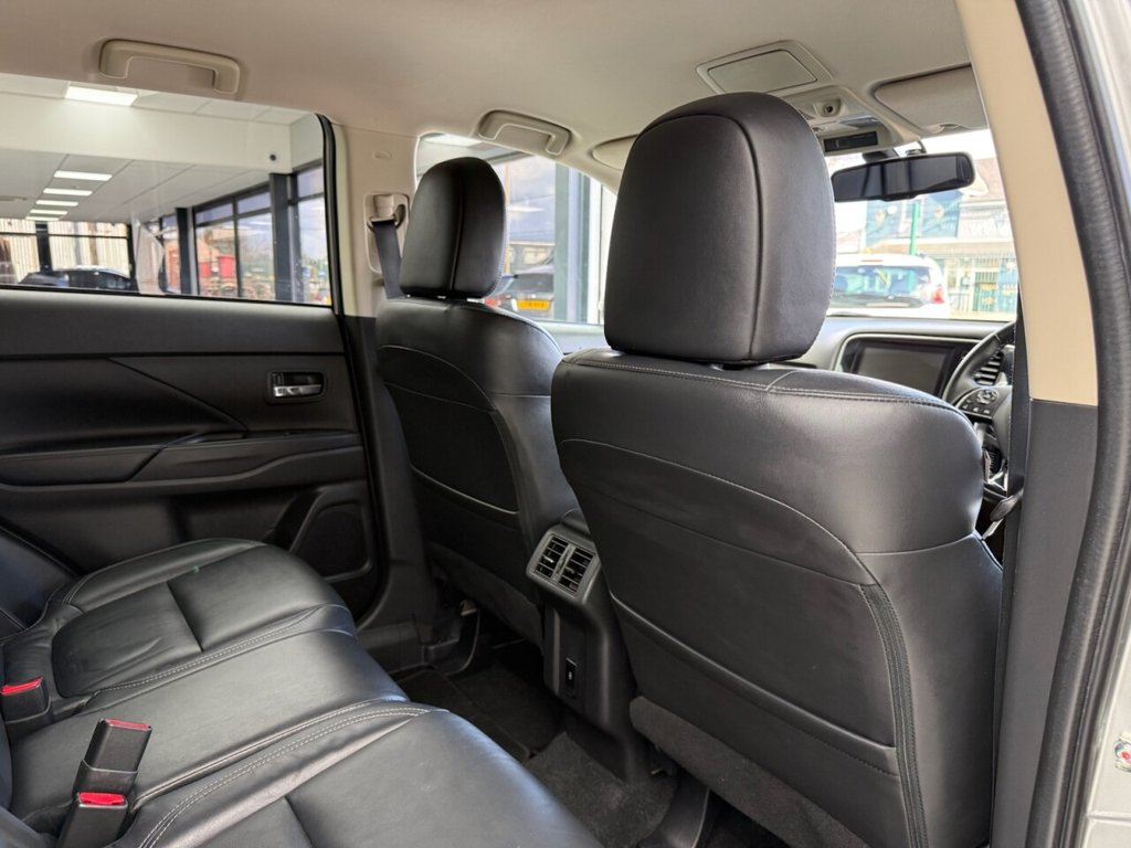 Used Mitsubishi Outlander 2019 for sale - 78003366: Photo 38