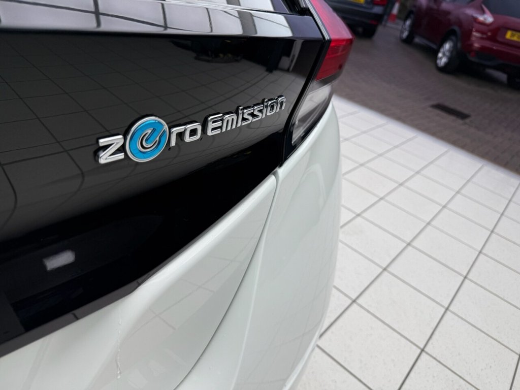 Used Nissan Leaf 2018 for sale - 77276077: Photo 12