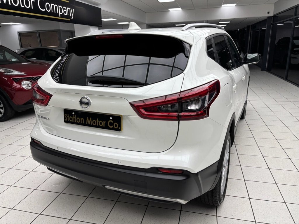 Used Nissan Qashqai 2017 for sale - 77328014: Photo 11