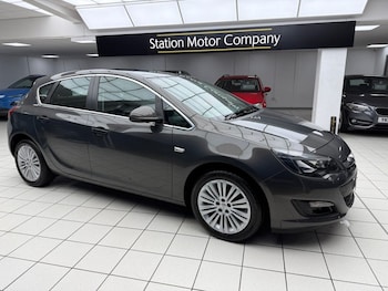Used Vauxhall Astra 2015 for sale - 77356499: Photo