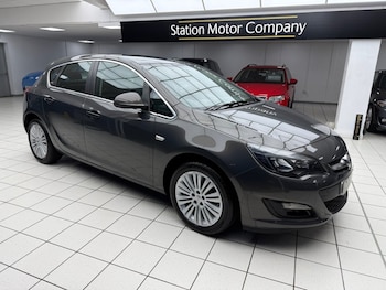 Used Vauxhall Astra 2015 for sale - 77356499: Photo