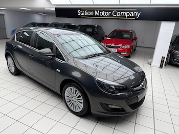 Used Vauxhall Astra 2015 for sale - 77356499: Photo