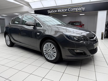 Used Vauxhall Astra 2015 for sale - 77356499: Photo