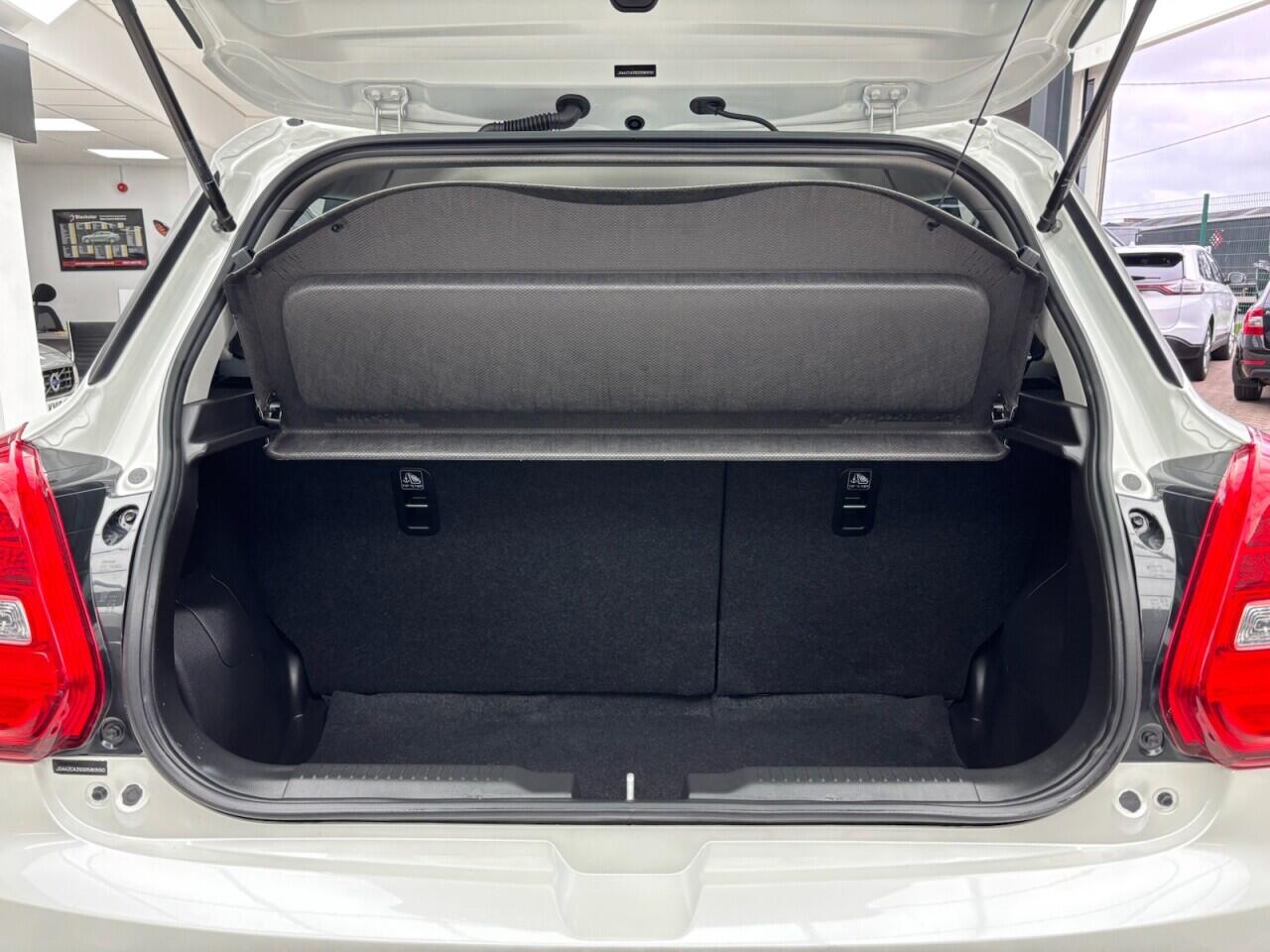 Used Suzuki Swift 2023 for sale - 76612978: Photo 39