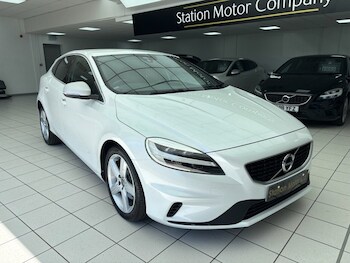 Used Volvo V40 2016 for sale - 78458610: Photo