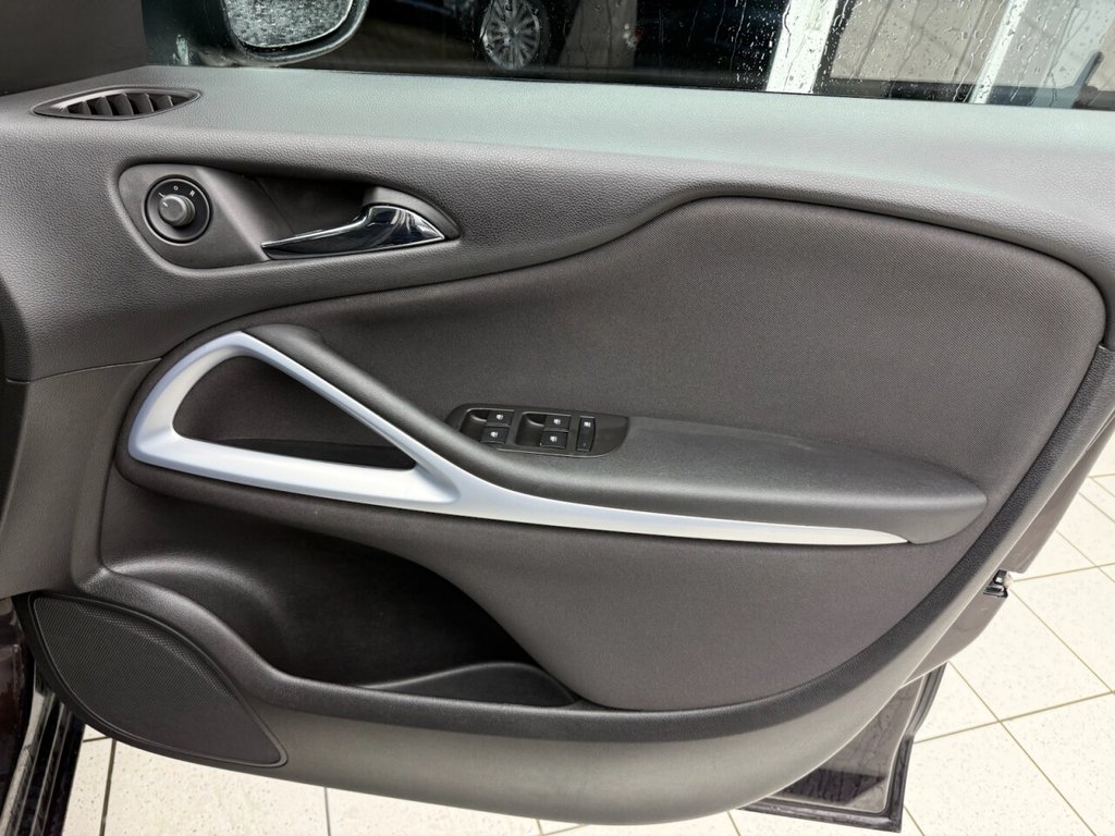 Used Vauxhall Zafira 2014 for sale - 77557534: Photo 33