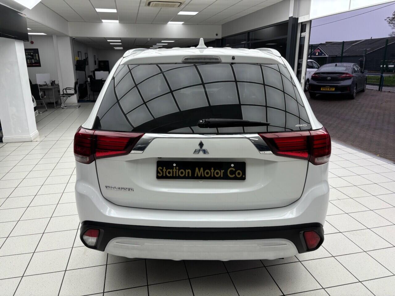 Used Mitsubishi Outlander 2020 for sale - 76613323: Photo 17