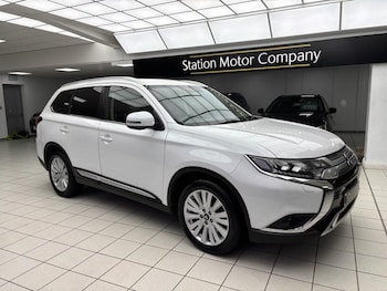 Used Mitsubishi Outlander 2020 for sale - 76613323: Photo