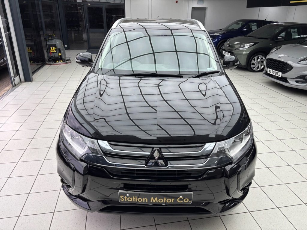 Used Mitsubishi Outlander 2017 for sale - 77673671: Photo 24