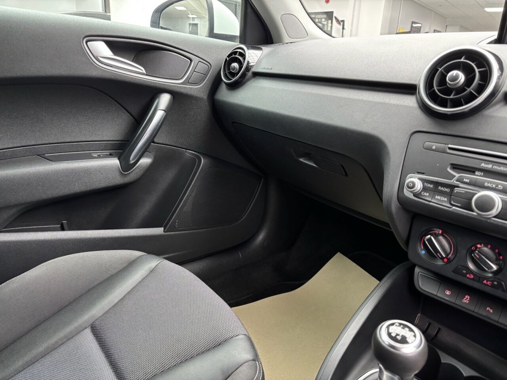 Used Audi A1 2015 for sale - 76867946: Photo 32