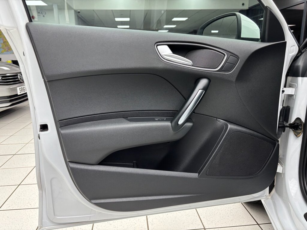 Used Audi A1 2015 for sale - 76867946: Photo 34