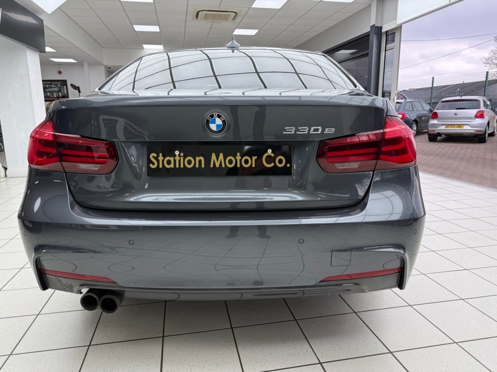 Used BMW 3 Series 2018 for sale - 77667515: Photo 12