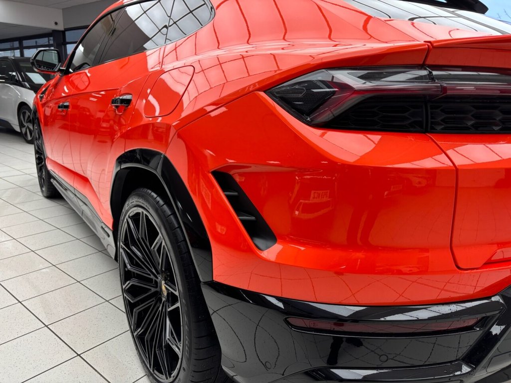 Used Lamborghini Urus 2025 for sale - 77394446: Photo 16