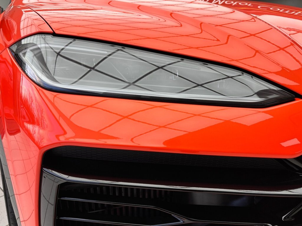 Used Lamborghini Urus 2025 for sale - 77394446: Photo 35