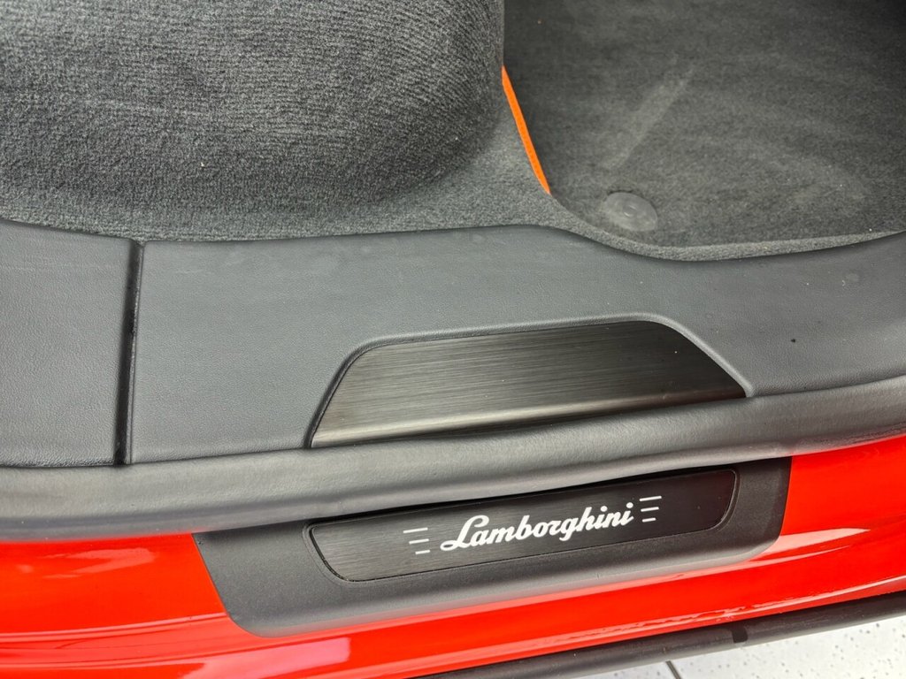 Used Lamborghini Urus 2025 for sale - 77394446: Photo 38