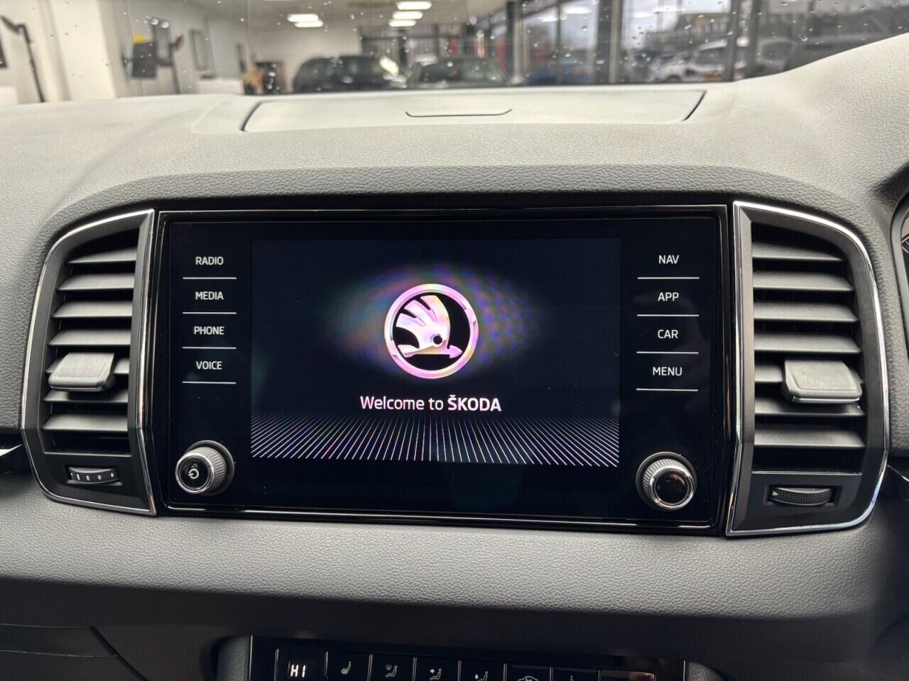 Used Skoda Karoq 2018 for sale - 76612944: Photo 31