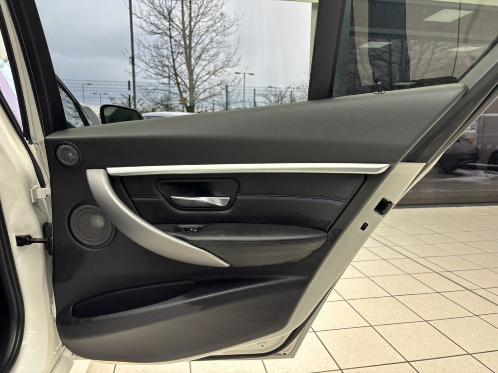 Used BMW 3 Series 2018 for sale - 77111058: Photo 43