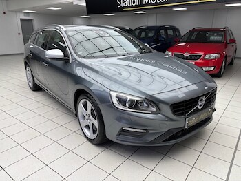 Used Volvo V60 2015 for sale - 77498974: Photo