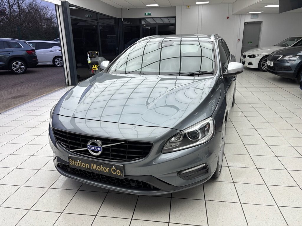 Used Volvo V60 2015 for sale - 77498974: Photo 5