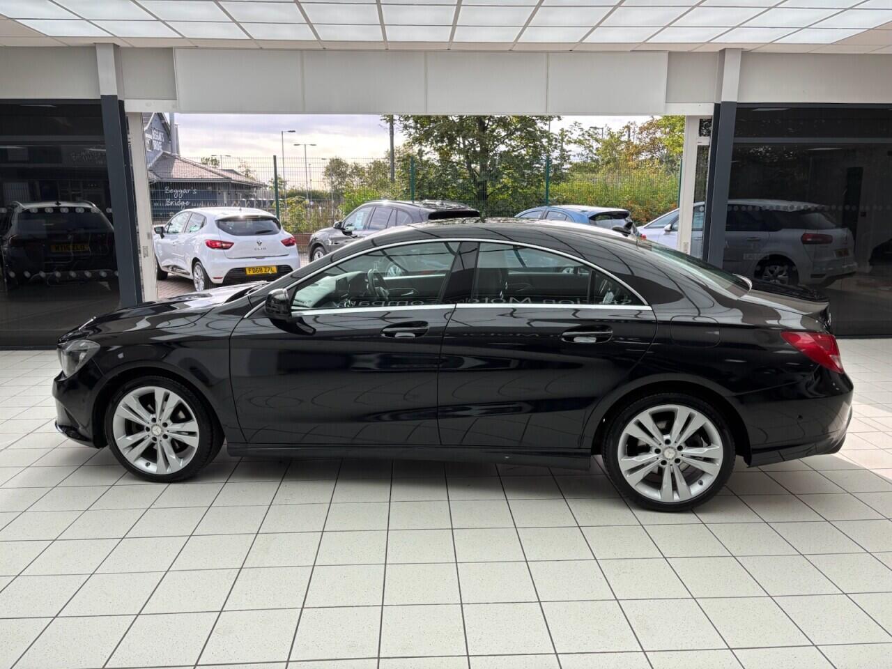 Used Mercedes-Benz CLA 2018 for sale - 76612735: Photo 2